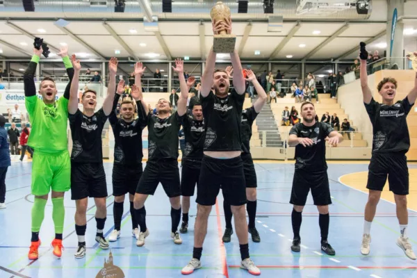 1. Mannschaft verteidigt Titel beim Salza-Cup 2022