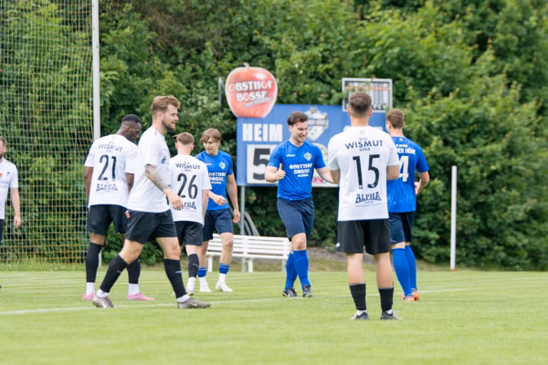 Auswärtssieg in Gera dank Bärwolf-Hattrick